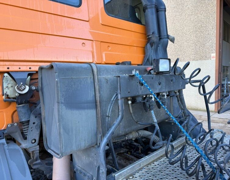 MERCEDES BENZ  ACTROS 3348S